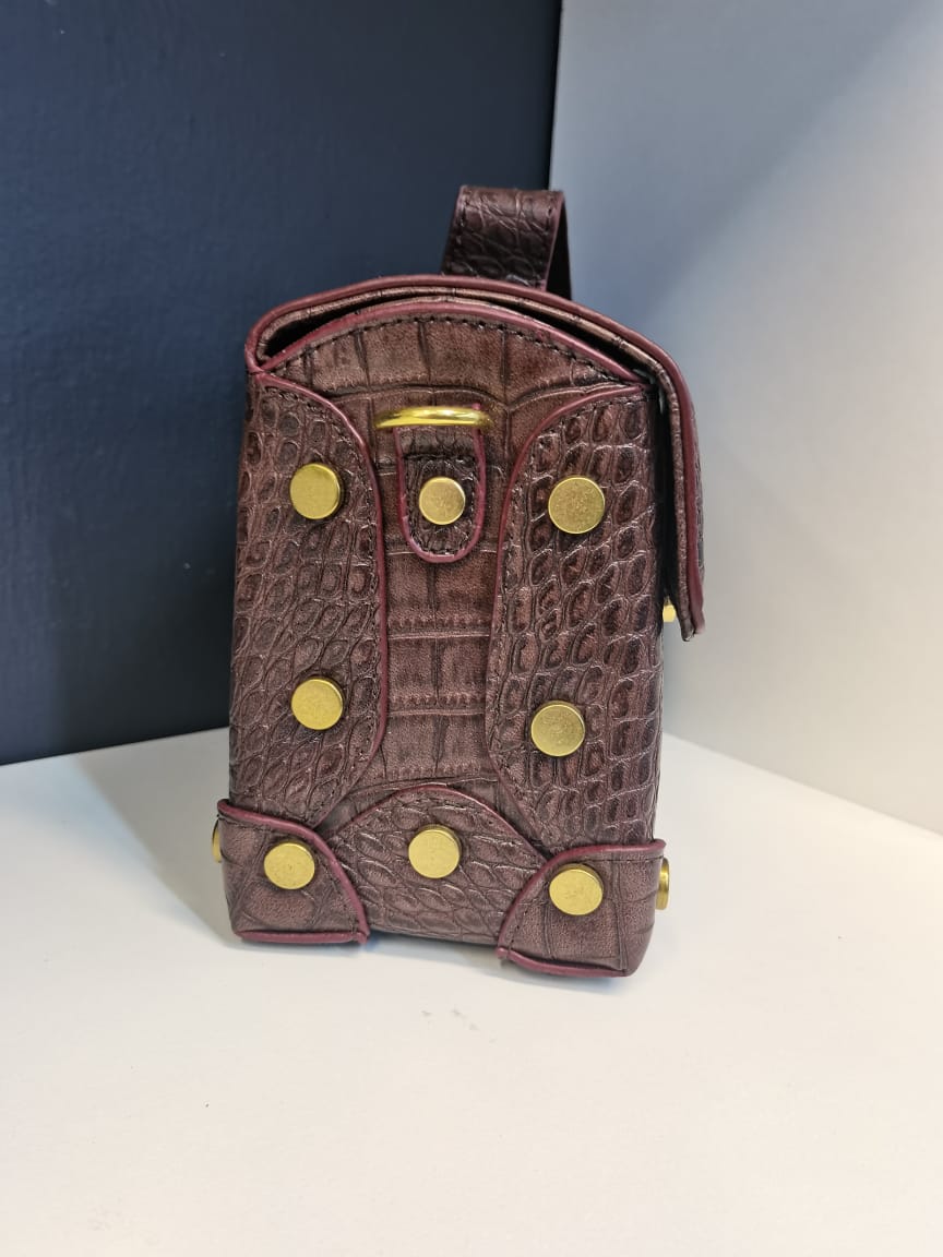 Vintage style  hand bag